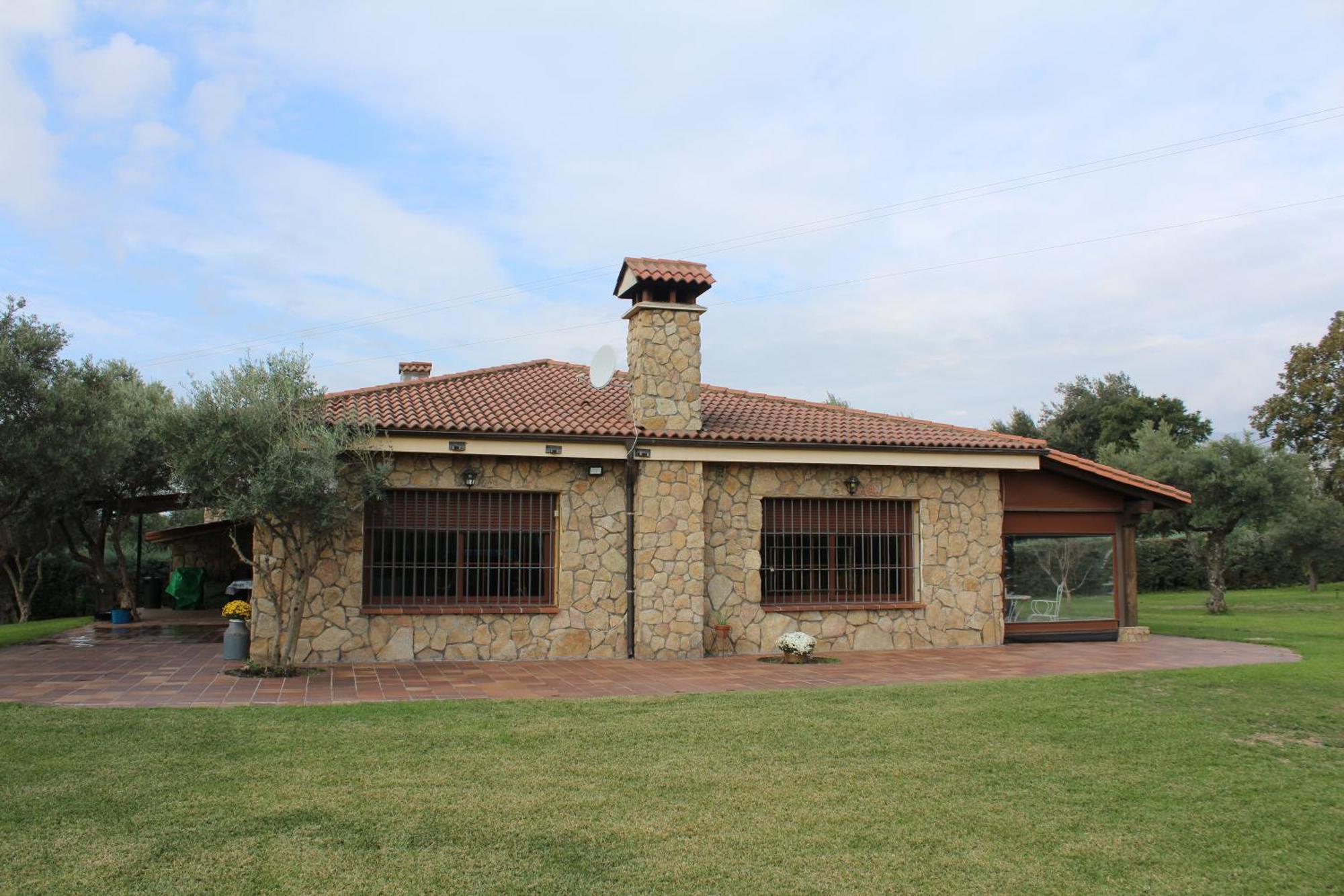 Appartamento La Huertarrona Candeleda Esterno foto
